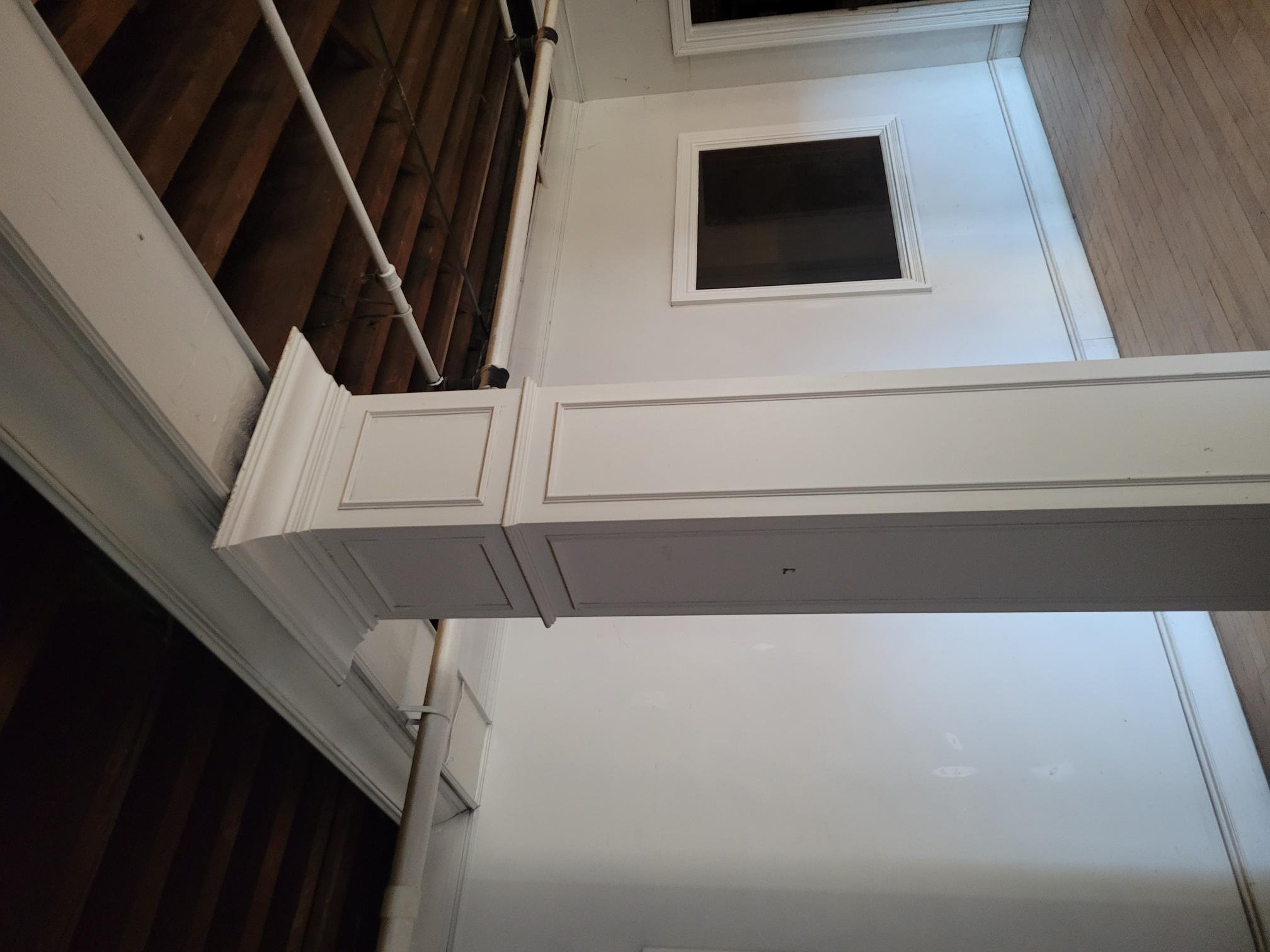 White Moulding