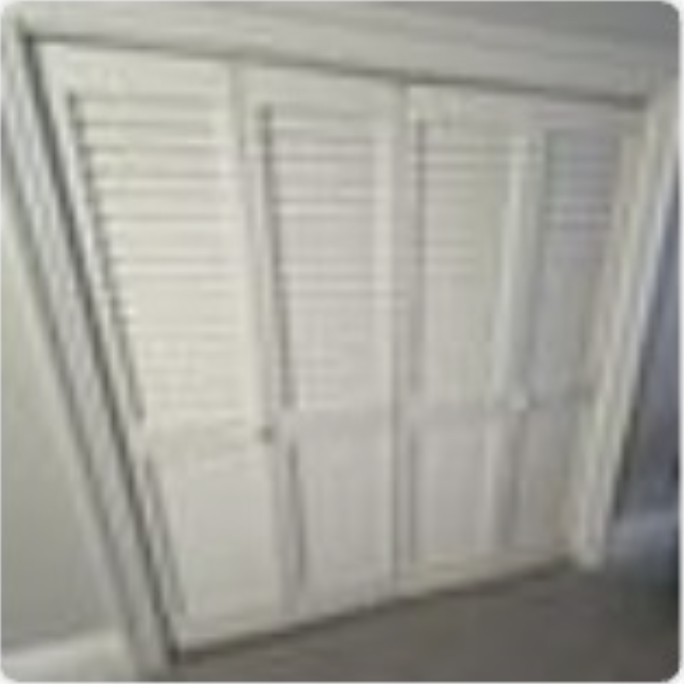 Bifold Interior Doors (Set of 5): Riverhead Building Supply from Film Set (New)