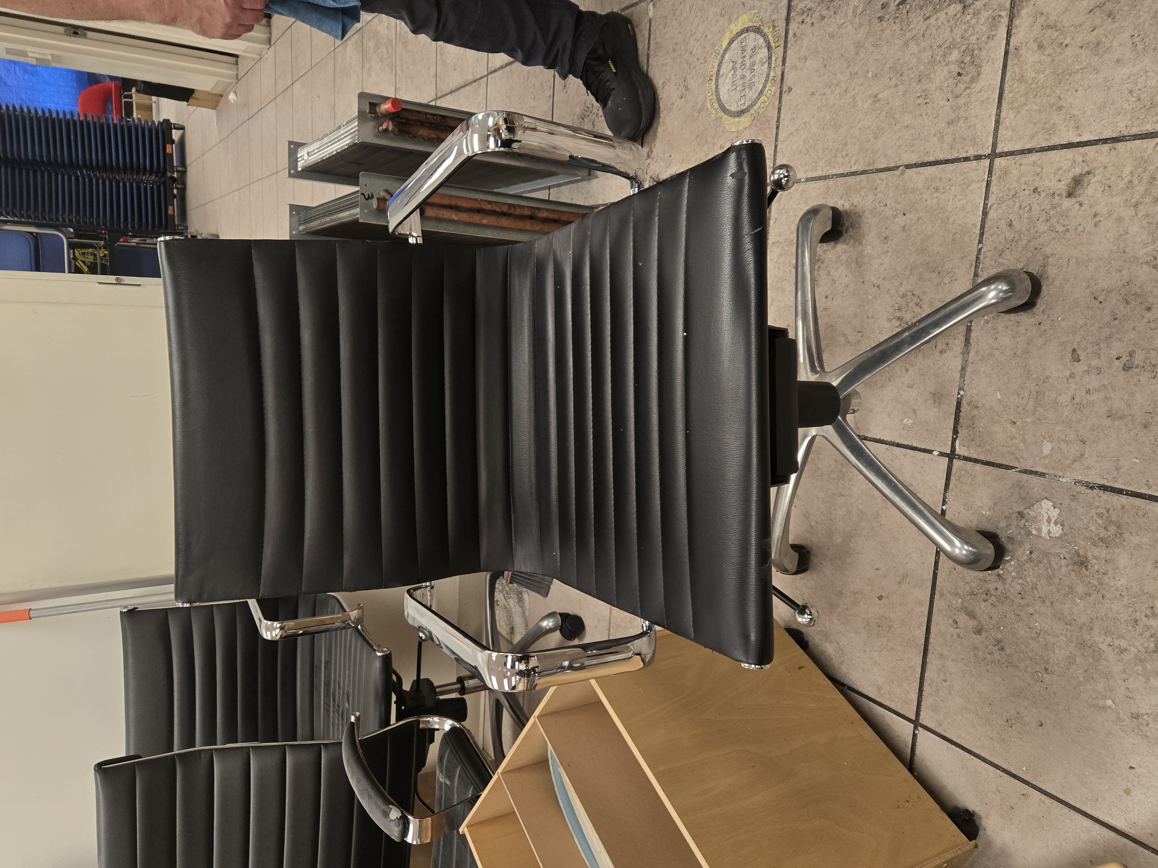 Rolling Aluminum Desk Chair 
