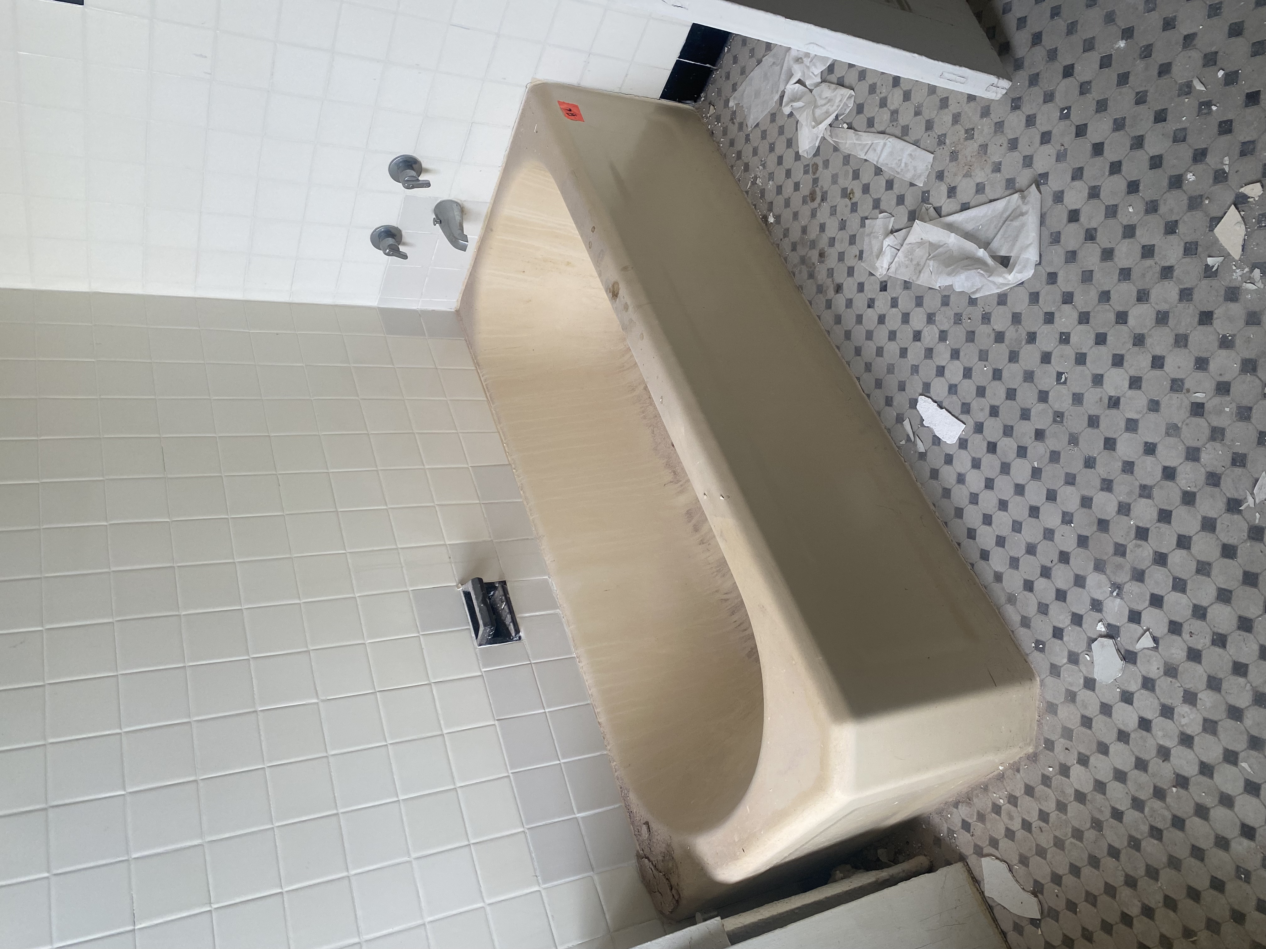 Cast Iron Bathtubs with chamfered corner from Renovation of Historic Governors Island Officer's Home