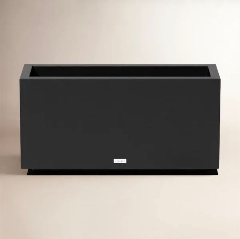 Veradek Planter - Black